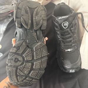 Black track runner balenciagas